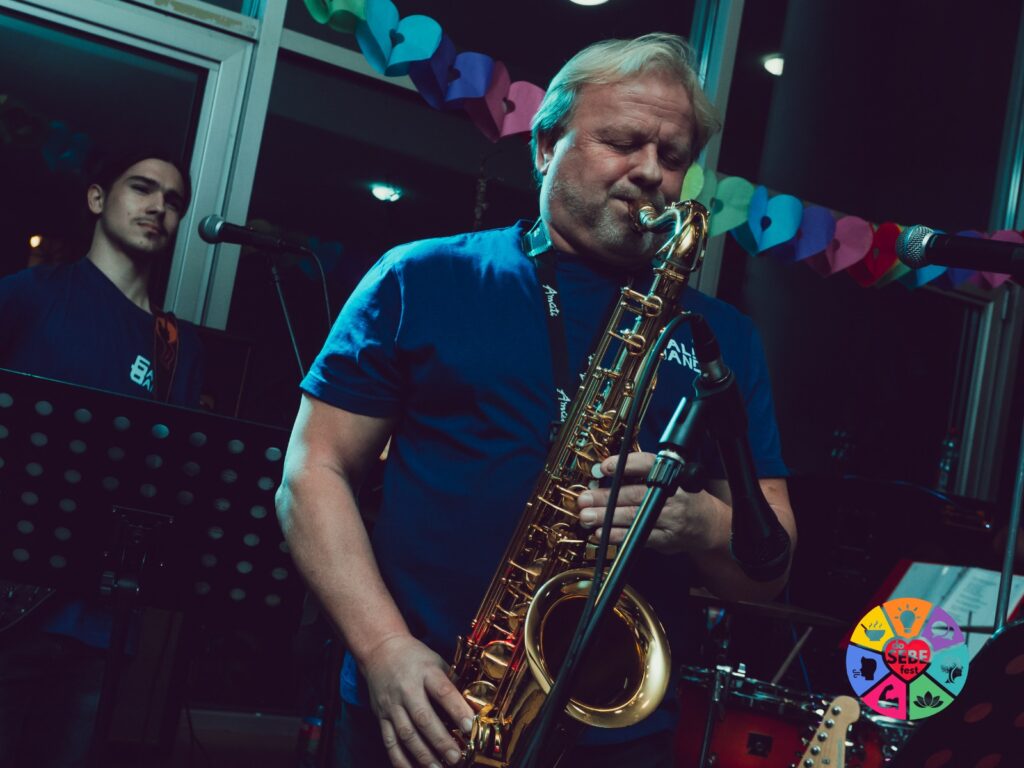 WhatsApp Image 2025-11-17 at 15.05.01 (1)