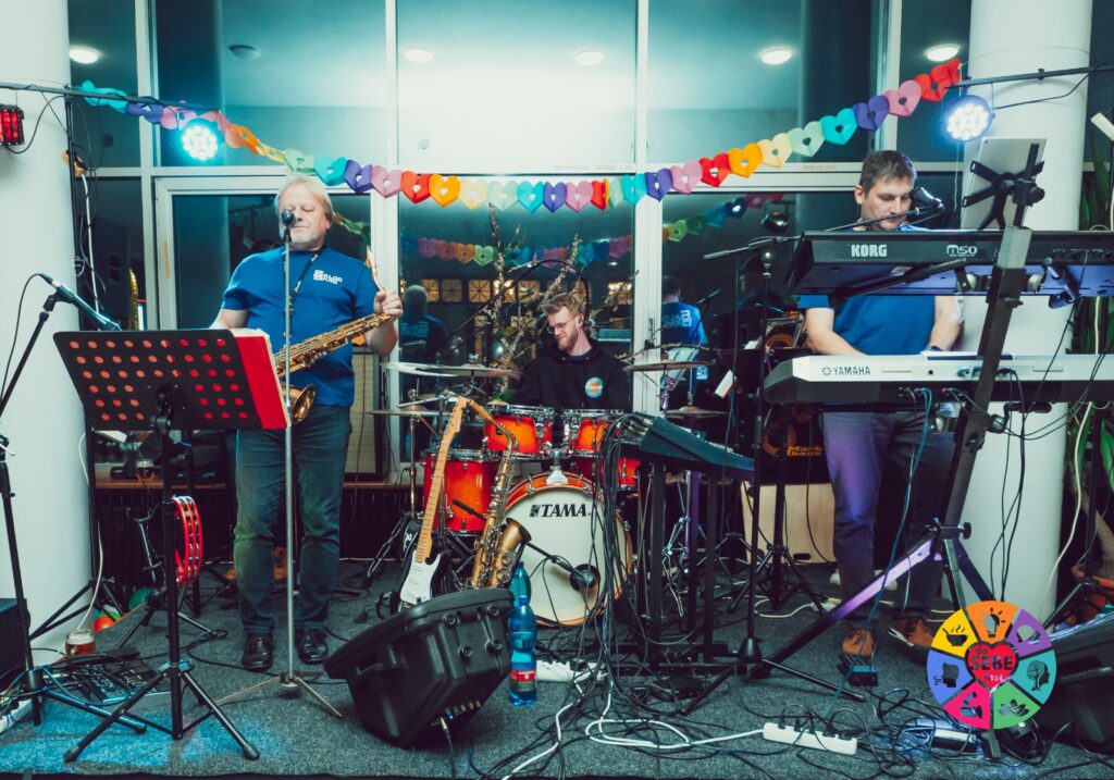 WhatsApp Image 2025-11-17 at 15.05.01